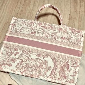 TOILE DE JOUY BOOK TOTE